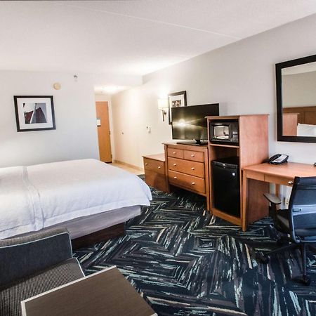 Hampton Inn Clarksville Exterior photo
