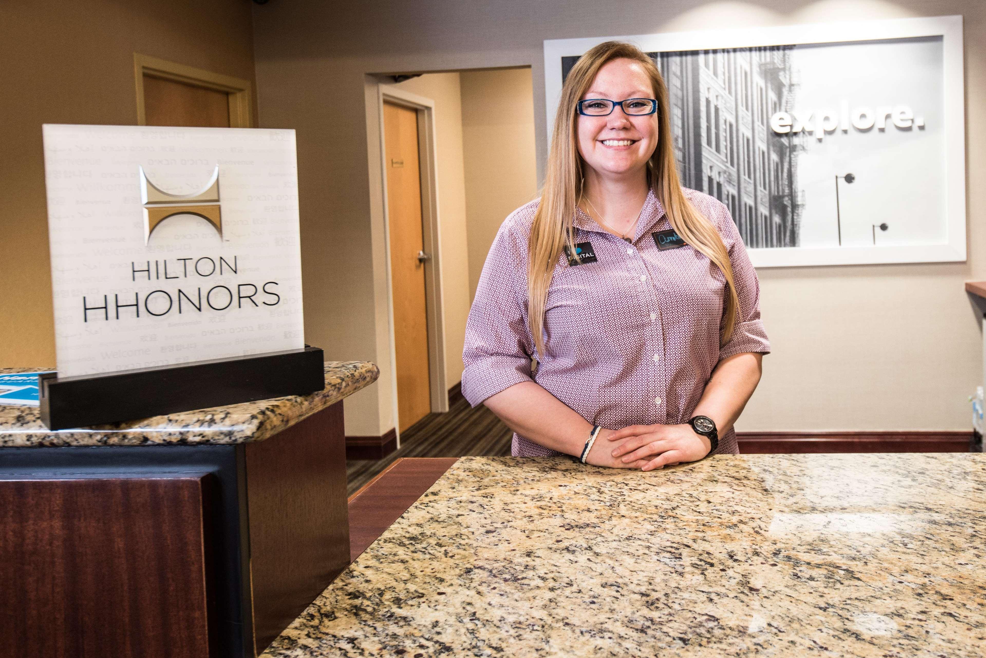 Hampton Inn Clarksville Exterior photo