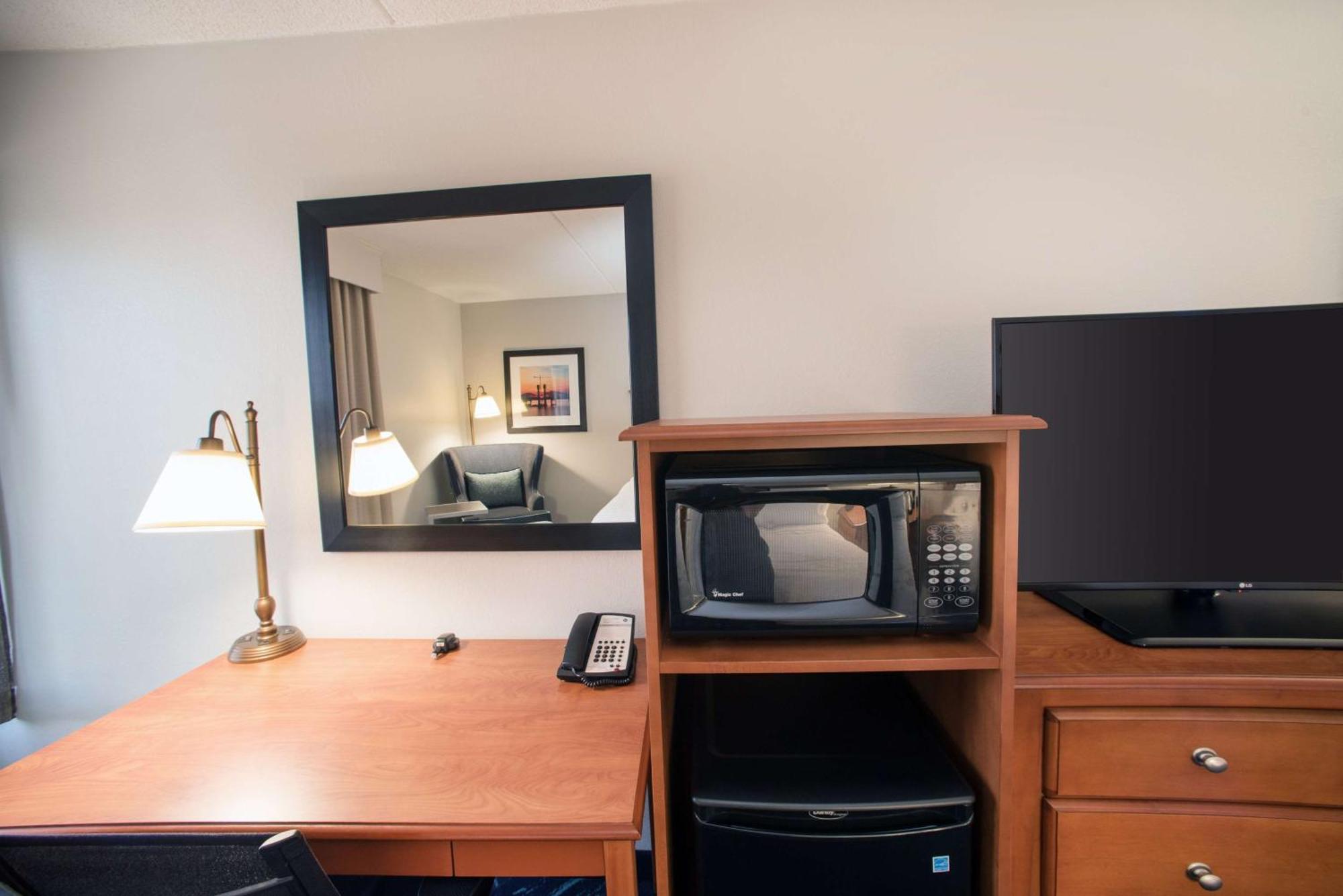 Hampton Inn Clarksville Exterior photo